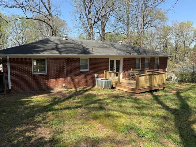 515 Rebecca Street, Lawrenceville, GA 30046