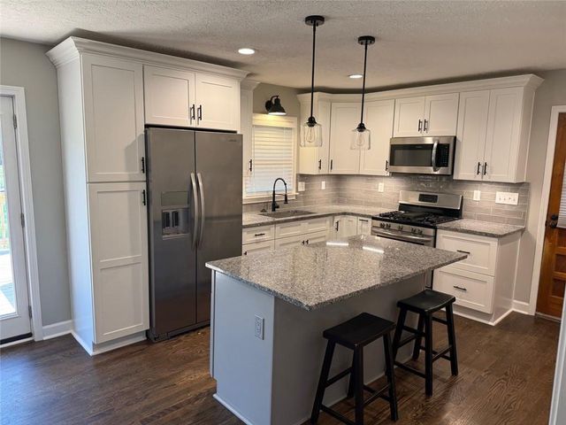 515 Rebecca Street, Lawrenceville, GA 30046