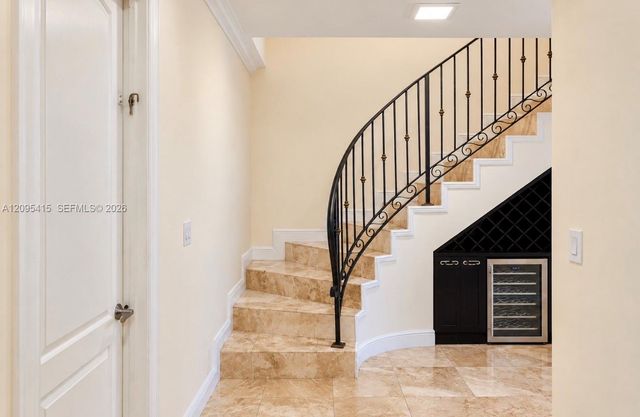 3870 NE 168th Street 2, North Miami Beach, FL 33160