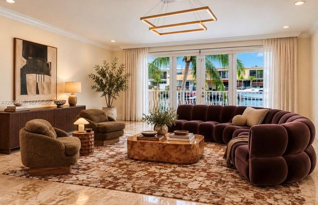 3870 NE 168th Street 2, North Miami Beach, FL 33160