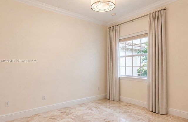 3870 NE 168th Street 2, North Miami Beach, FL 33160
