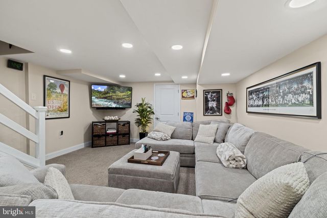 145 HASTINGS AVE, Havertown, PA 19083