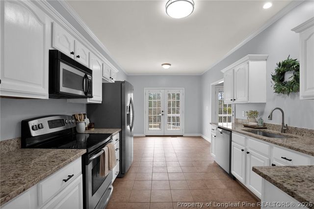 6980 Glynn Mill Farm Drive, Fayetteville, NC 28306