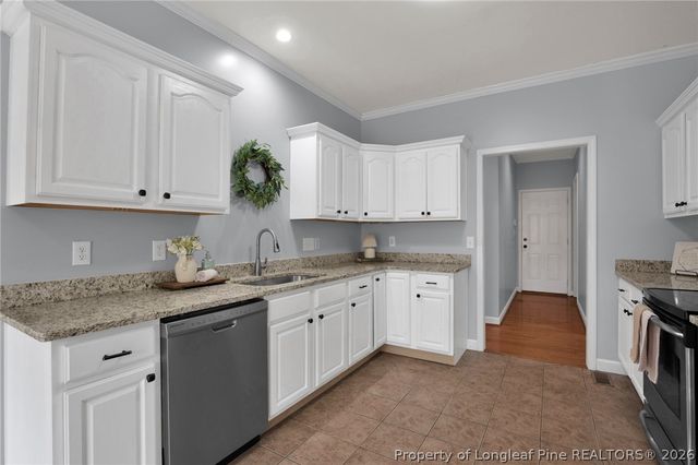 6980 Glynn Mill Farm Drive, Fayetteville, NC 28306