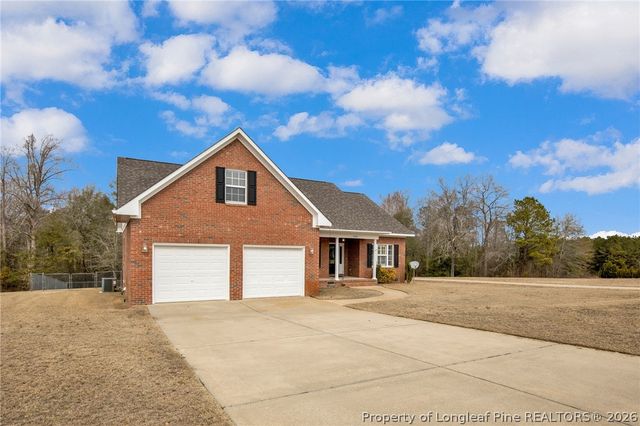 6980 Glynn Mill Farm Drive, Fayetteville, NC 28306