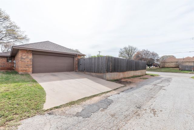 4858 Jennifer Lane, Abilene, TX 79606