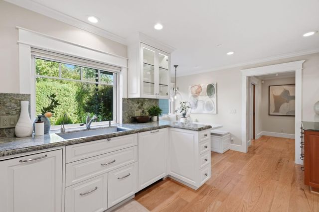 150 Doherty Way, Redwood City, CA 94061