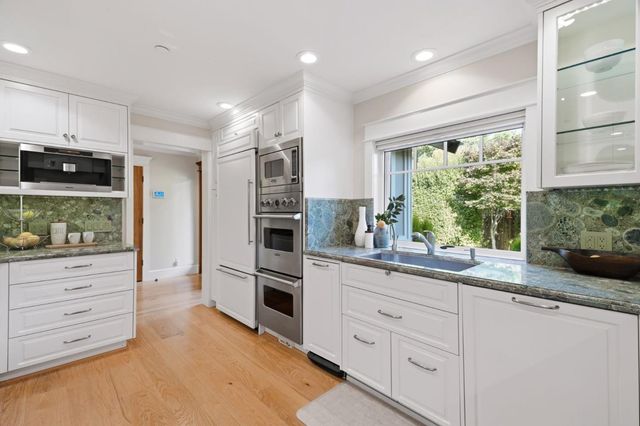 150 Doherty Way, Redwood City, CA 94061