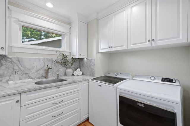 150 Doherty Way, Redwood City, CA 94061
