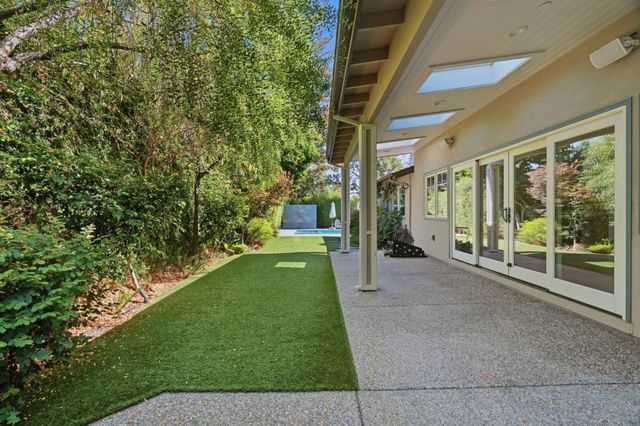 150 Doherty Way, Redwood City, CA 94061