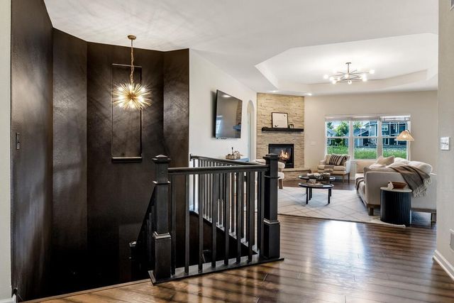 8211 W Highlander DRIVE, Mequon, WI 53097