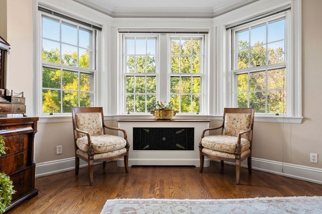 250 Commonwealth Avenue 6, Boston, MA 02116