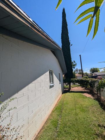 425 CEDAR Street, Page, AZ 86040