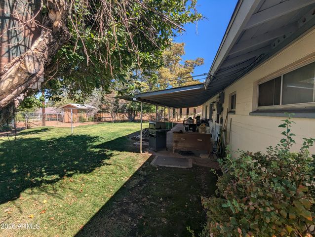 425 CEDAR Street, Page, AZ 86040