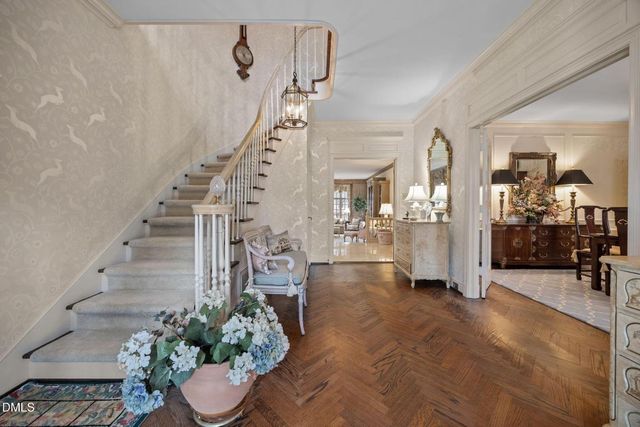 3025 N Fairway Drive, Burlington, NC 27215