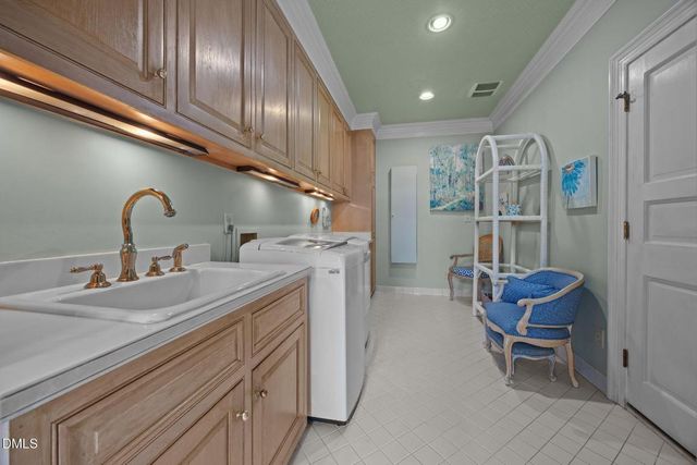 3025 N Fairway Drive, Burlington, NC 27215