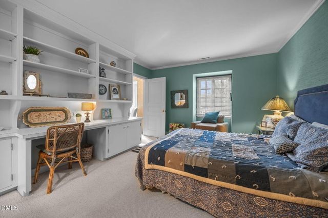 3025 N Fairway Drive, Burlington, NC 27215