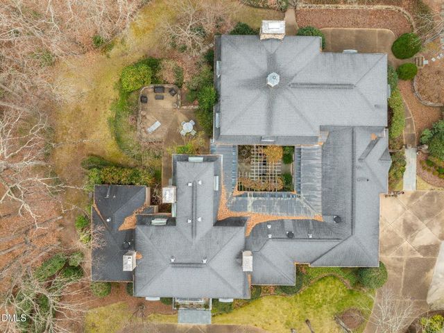 3025 N Fairway Drive, Burlington, NC 27215