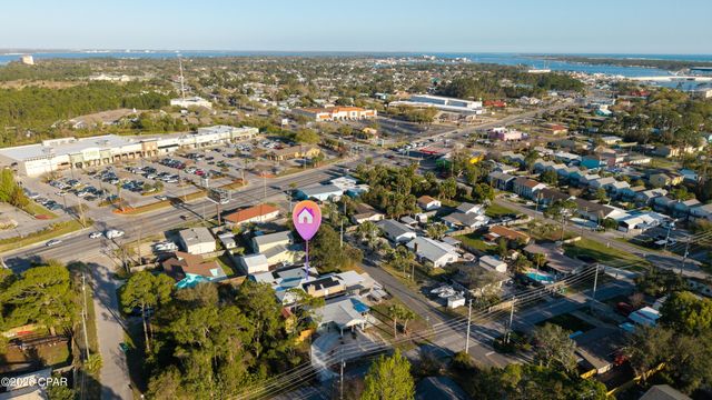 6537 Pine Drive, Panama City, FL 32408