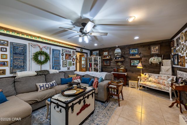 6537 Pine Drive, Panama City, FL 32408