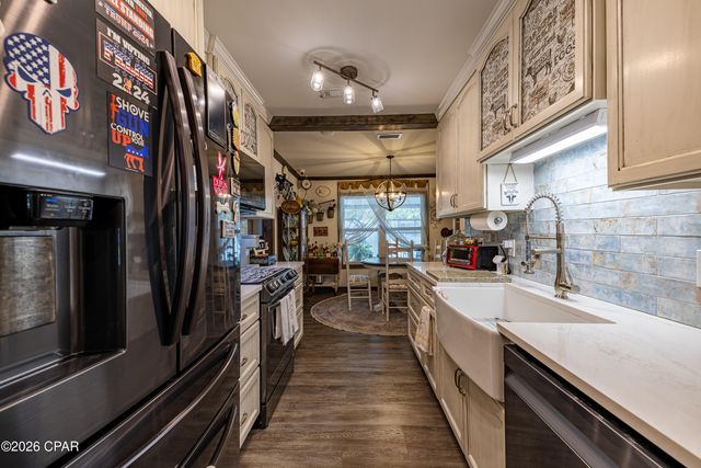 6537 Pine Drive, Panama City, FL 32408