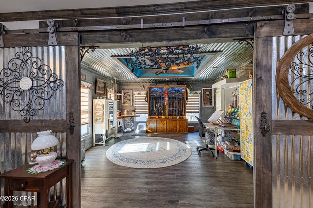 6537 Pine Drive, Panama City, FL 32408