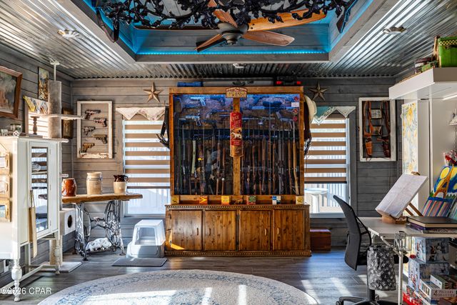 6537 Pine Drive, Panama City, FL 32408