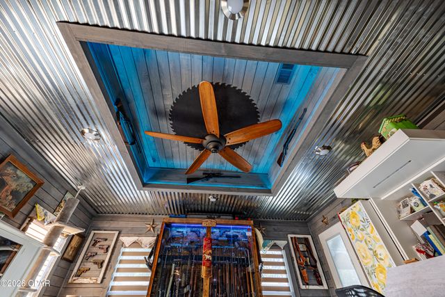 6537 Pine Drive, Panama City, FL 32408