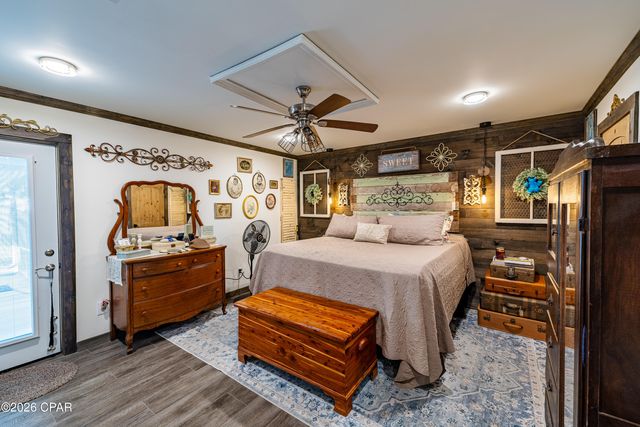 6537 Pine Drive, Panama City, FL 32408