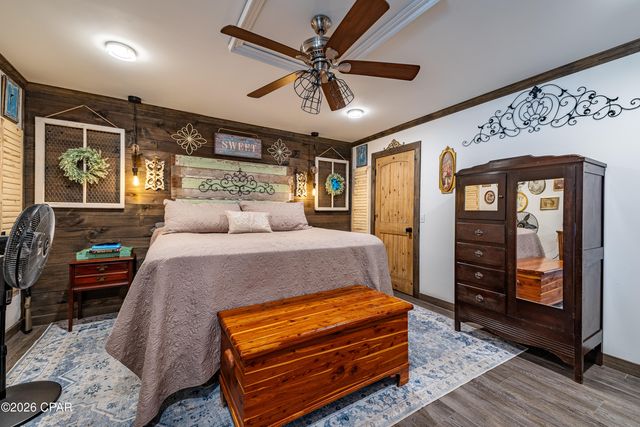 6537 Pine Drive, Panama City, FL 32408