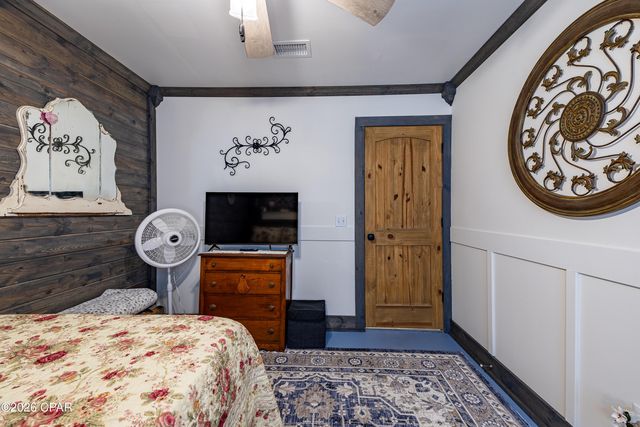 6537 Pine Drive, Panama City, FL 32408