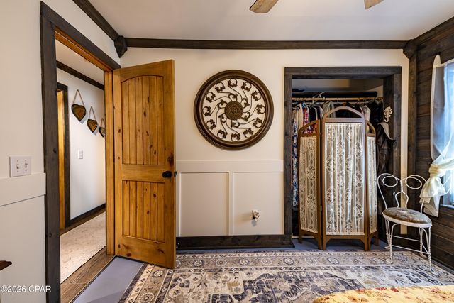 6537 Pine Drive, Panama City, FL 32408