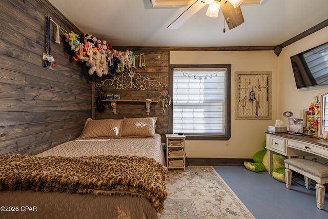 6537 Pine Drive, Panama City, FL 32408