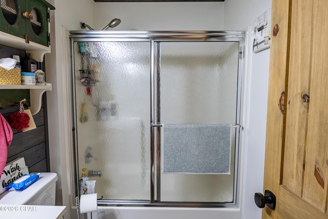 6537 Pine Drive, Panama City, FL 32408