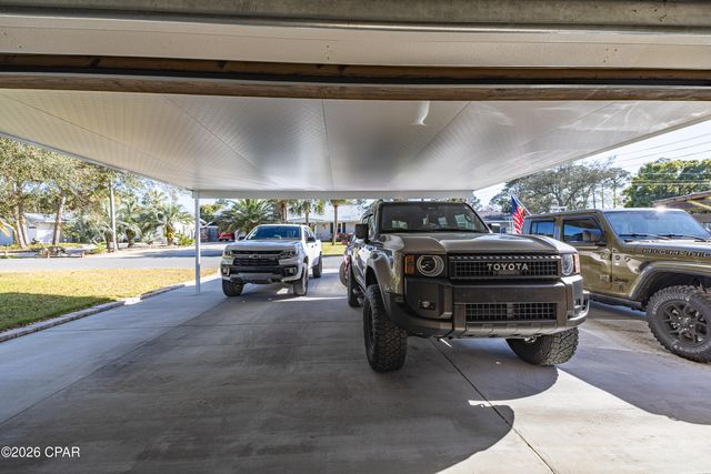 6537 Pine Drive, Panama City, FL 32408