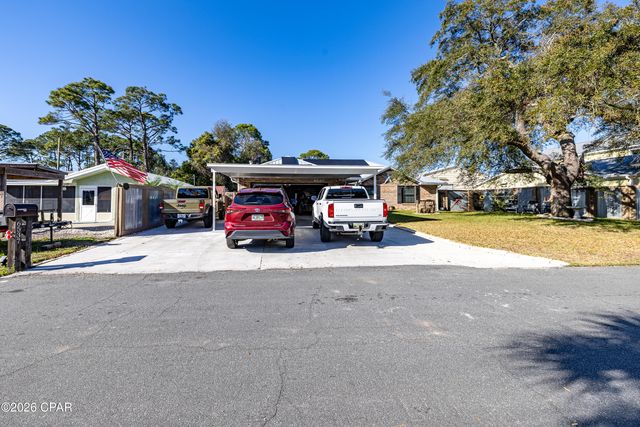 6537 Pine Drive, Panama City, FL 32408