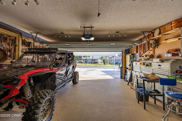 6537 Pine Drive, Panama City, FL 32408