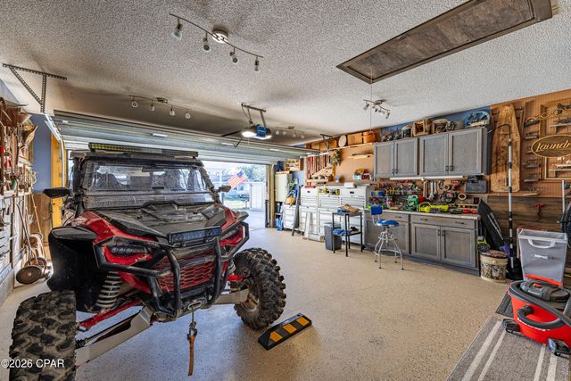 6537 Pine Drive, Panama City, FL 32408