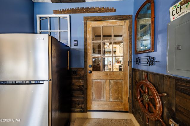 6537 Pine Drive, Panama City, FL 32408