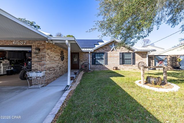 6537 Pine Drive, Panama City, FL 32408