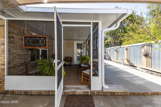 6537 Pine Drive, Panama City, FL 32408