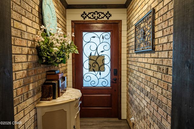 6537 Pine Drive, Panama City, FL 32408