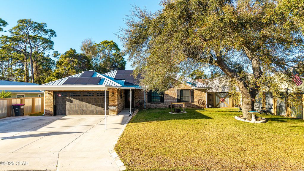 6537 Pine Drive, Panama City, FL 32408