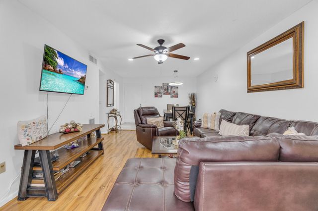 504 Davis Road 86, Palm Springs, FL 33461