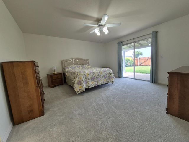 1497 Bridgeport Ln, Manteca, CA 95336