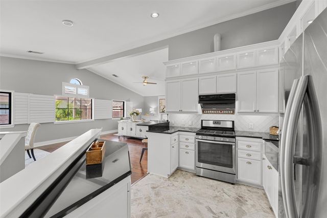 4917 Eigel Street, Houston, TX 77007