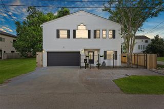 4917 Eigel Street, Houston, TX 77007