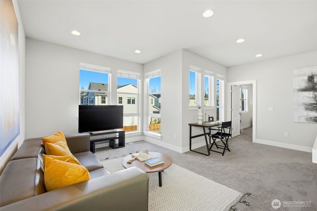 27103 235th Place SE, Maple Valley, WA 98038