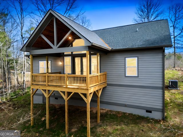 325 River Mountain Road, Murphy, NC 28906