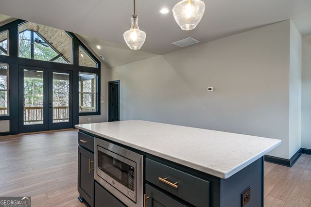 325 River Mountain Road, Murphy, NC 28906